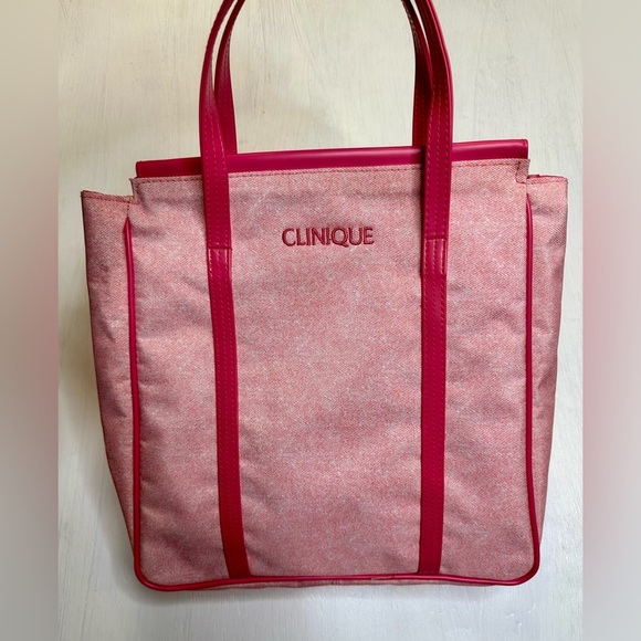 Clinique Pink Tote Bag Polyester PVC Trim Large Shoulder Shopper Makeup Travel - Picture 3 of 11